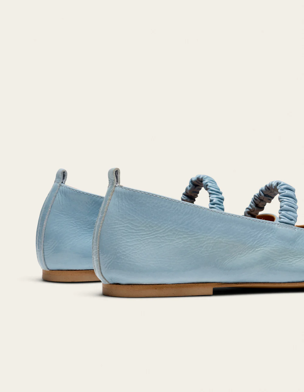 Ballerines Serra - Cuir plissé verni bleu glacé - Image 5