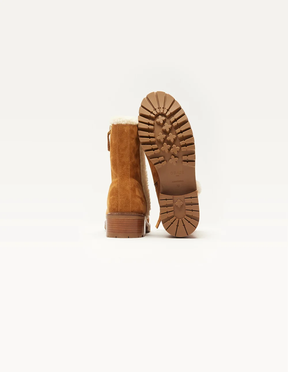 Bottes fourrées Céline - Suède ambre - Image 3