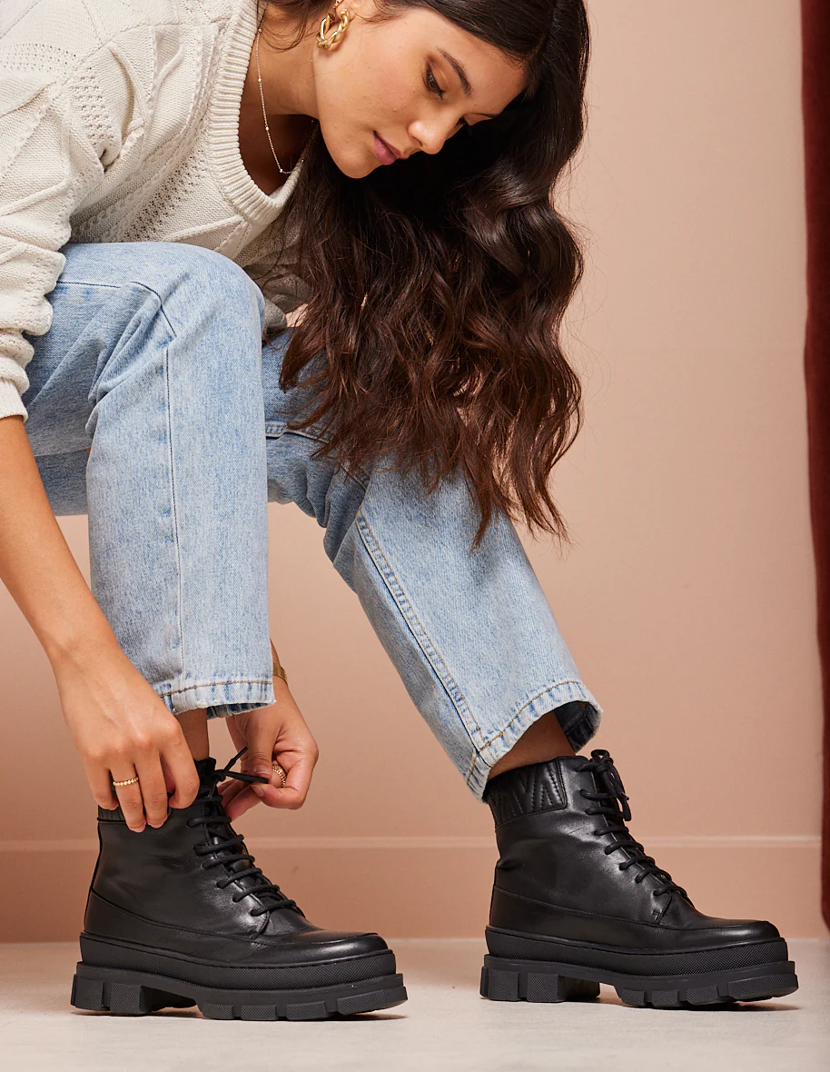 Bottines à lacets Estelle - Cuir noir - Image 2