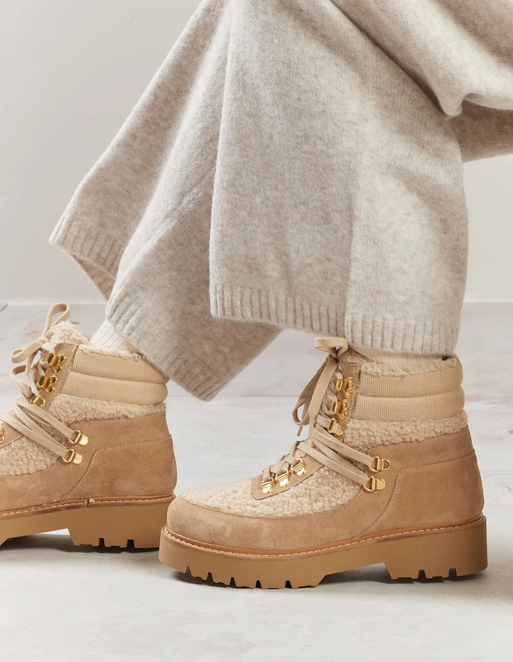 Bottines à lacets Talie - Suède beige - Image 3