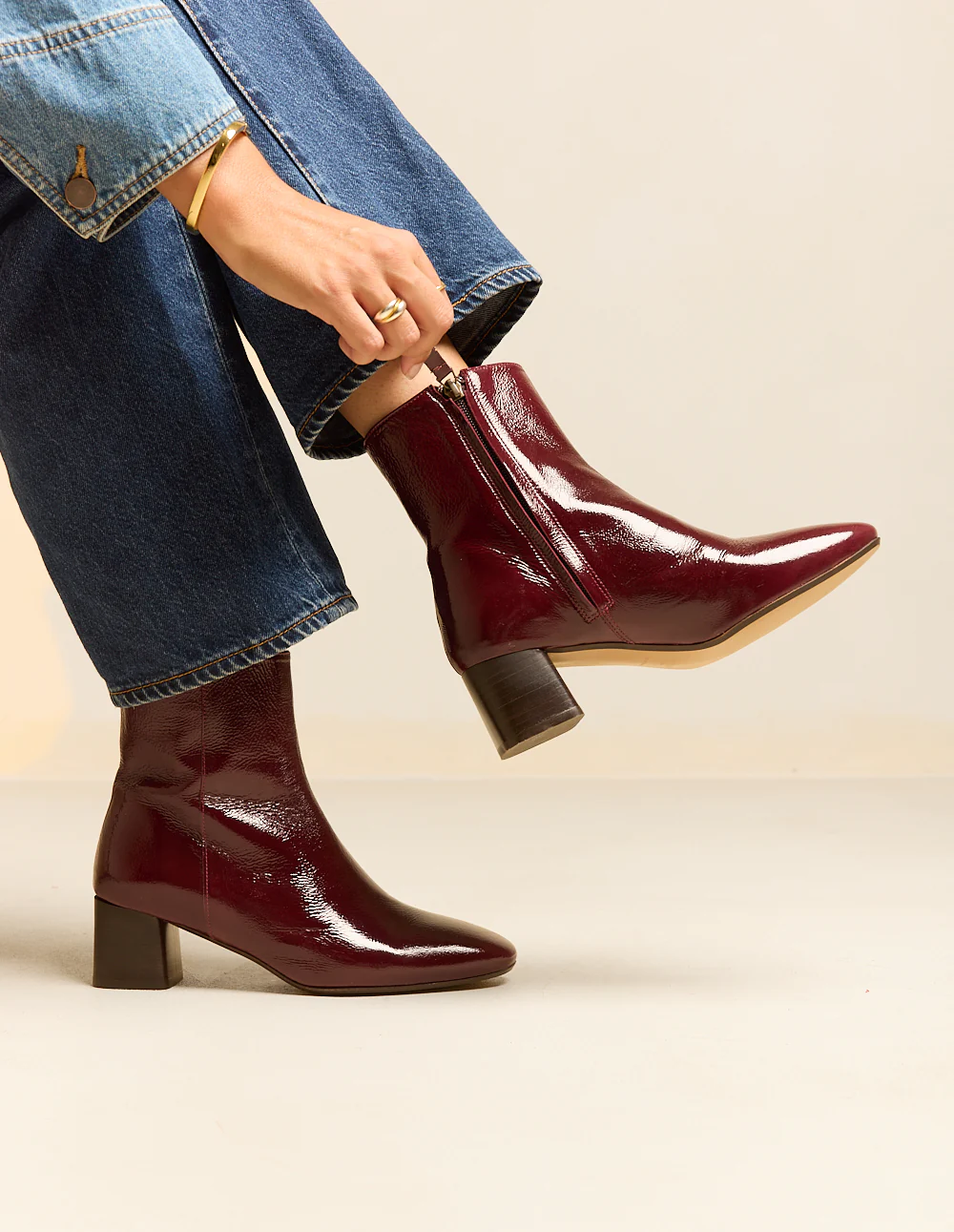 Bottines à talons Volma - Cuir plissé verni bordeaux - Image 6